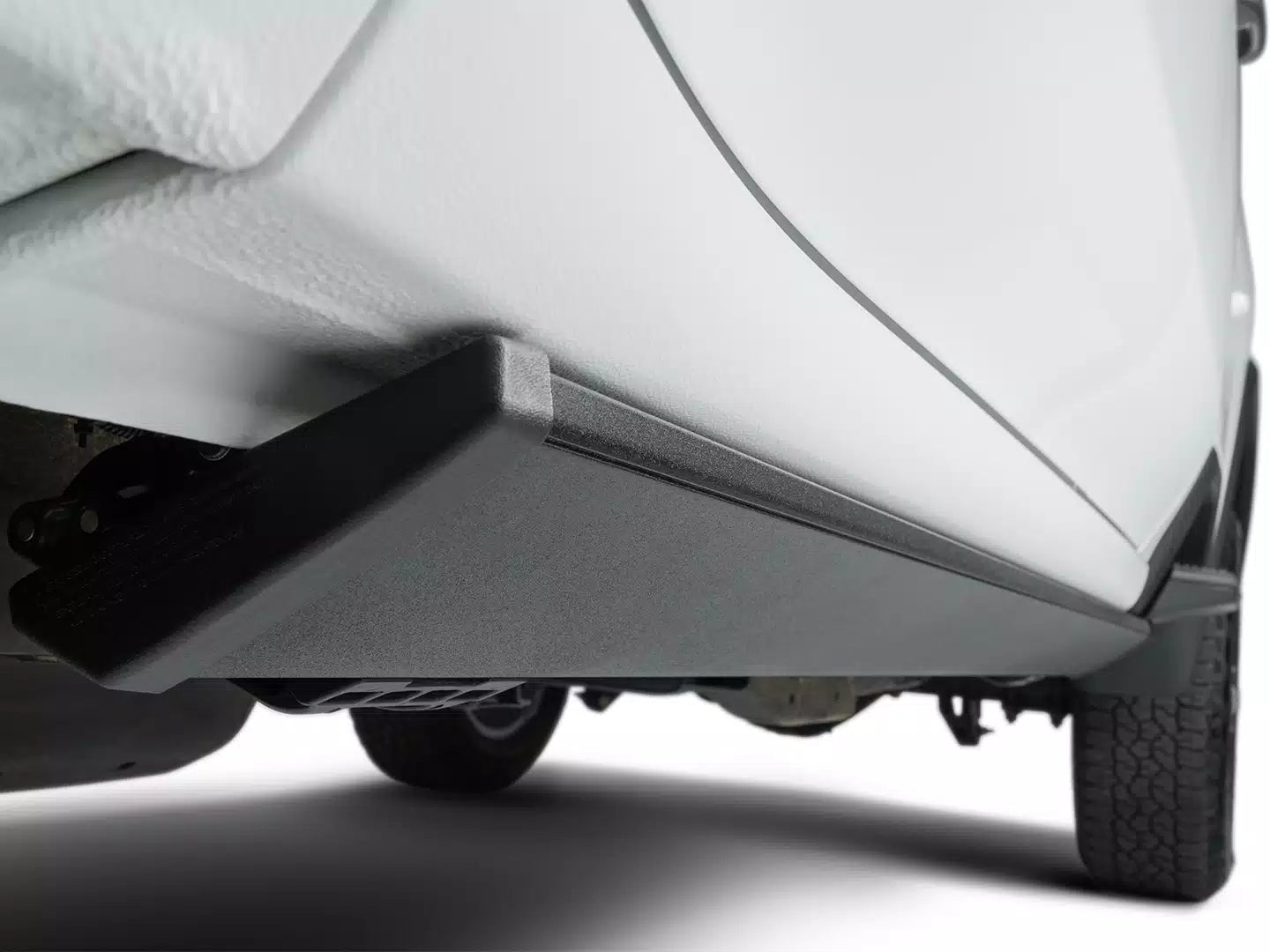 AMP Research 1999-2006 Chevy/GMC Silverado/Sierra Extended/Crew PowerStep - Black