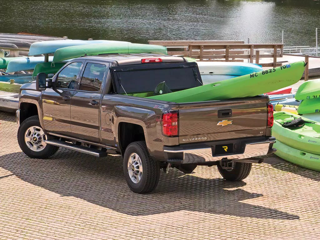 BAK 2020 Jeep Gladiator 5ft Bed BAKFlip FiberMax