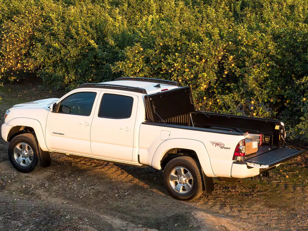 BAK 09-18 Dodge Ram 1500 (19-20 Classic Only) (w/o Ram Box) 5ft 7in Bed BAKFlip G2