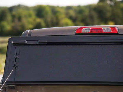 BAK 17-23 Ford Super Duty 6ft 9in Bed BAKFlip FiberMax