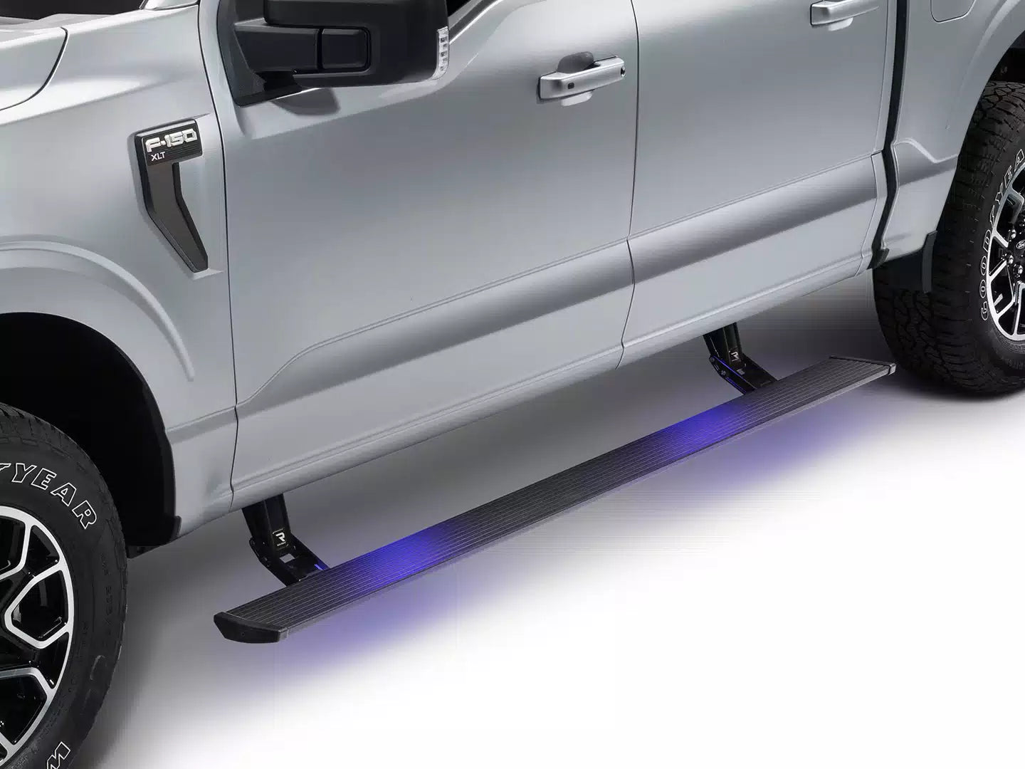 AMP Research 1999-2006 Chevy/GMC Silverado/Sierra Extended/Crew PowerStep - Black