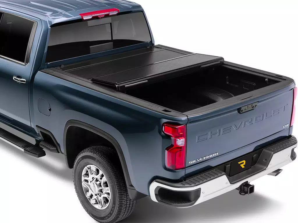 BAK 07-20 Toyota Tundra (w/ OE Track System) 5ft 6in Bed BAKFlip G2