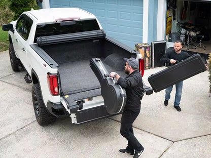 BAK 12-18 Dodge Ram (19-21 Classic) w/ Ram Box Revolver X4s 6.4ft Bed Cover (2020 New Body Style)