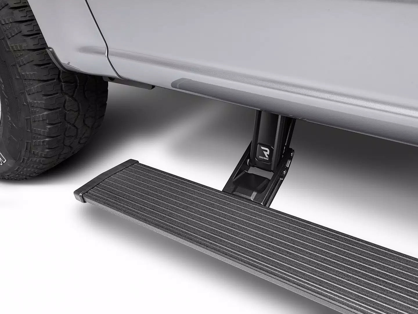 AMP Research 1999-2006 Chevy/GMC Silverado/Sierra Extended/Crew PowerStep - Black